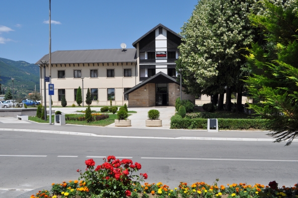Hotel Komovi (Berane)